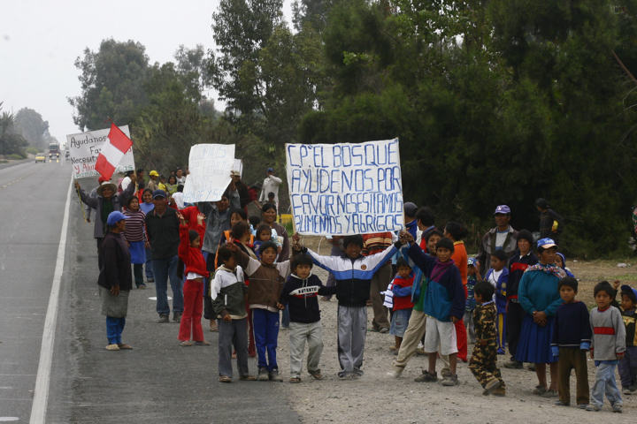 15-de-agosto-del-2007-terremoto-en-pisco005